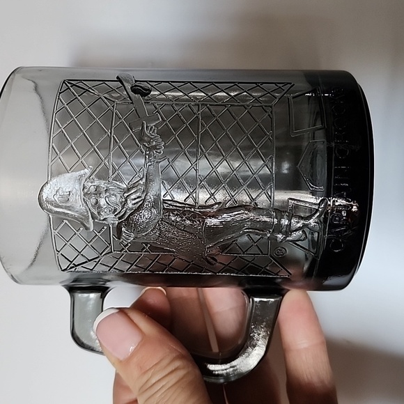 Set of 4 Rare McDonald's smoked  glasses. - Picture 2 of 6